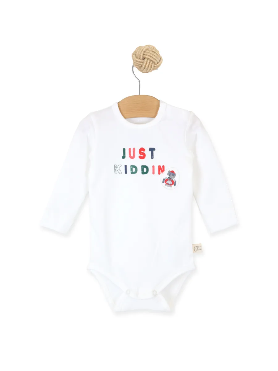 Just kiddin baby bodi 