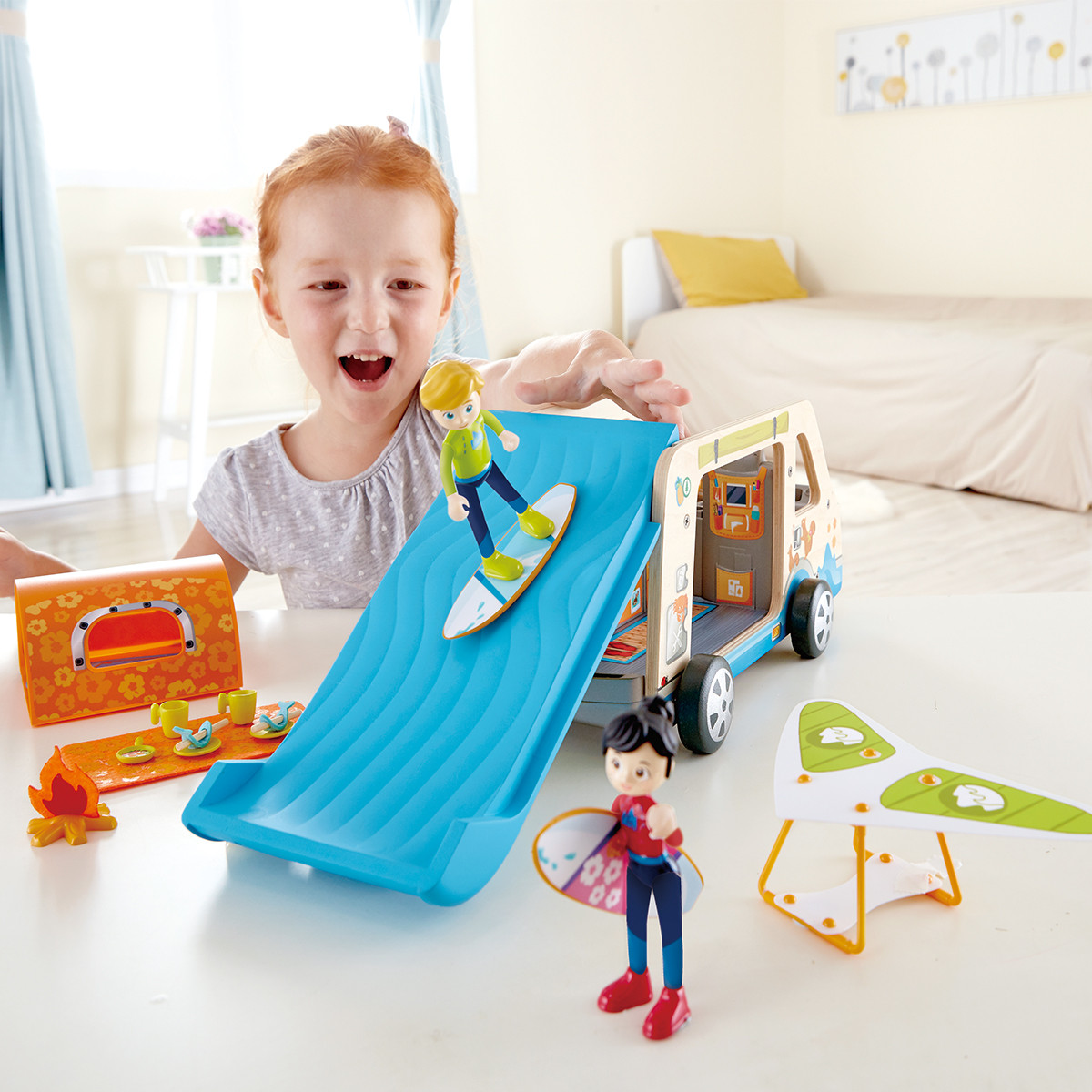 Hape drveno kamp vozilo za plažu