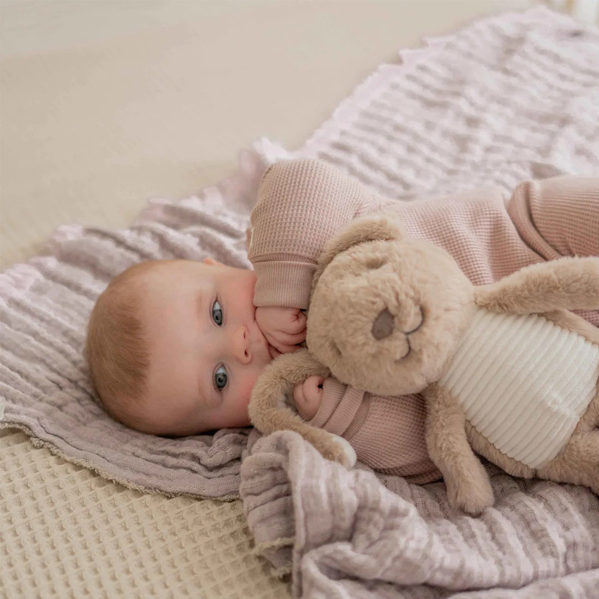 Flow Amsterdam igračka za uspavljivanje Milo, 18x28x13cm