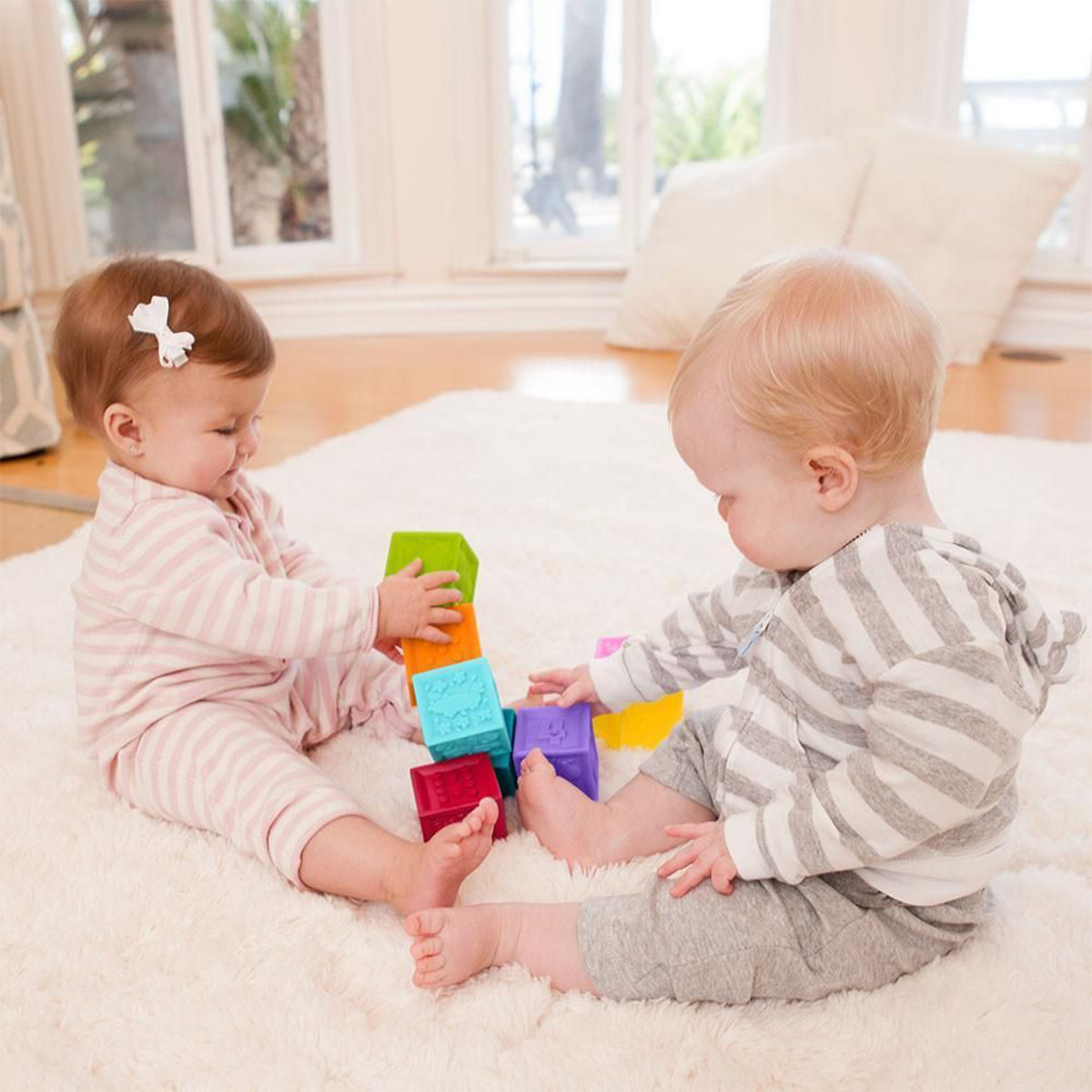 Infantino set gumenih kocki