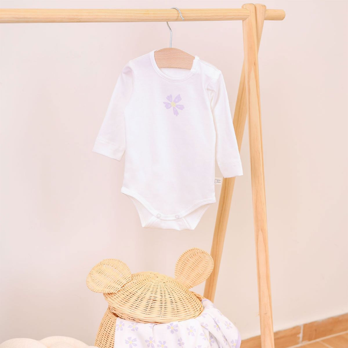 Just kiddin baby bodi 