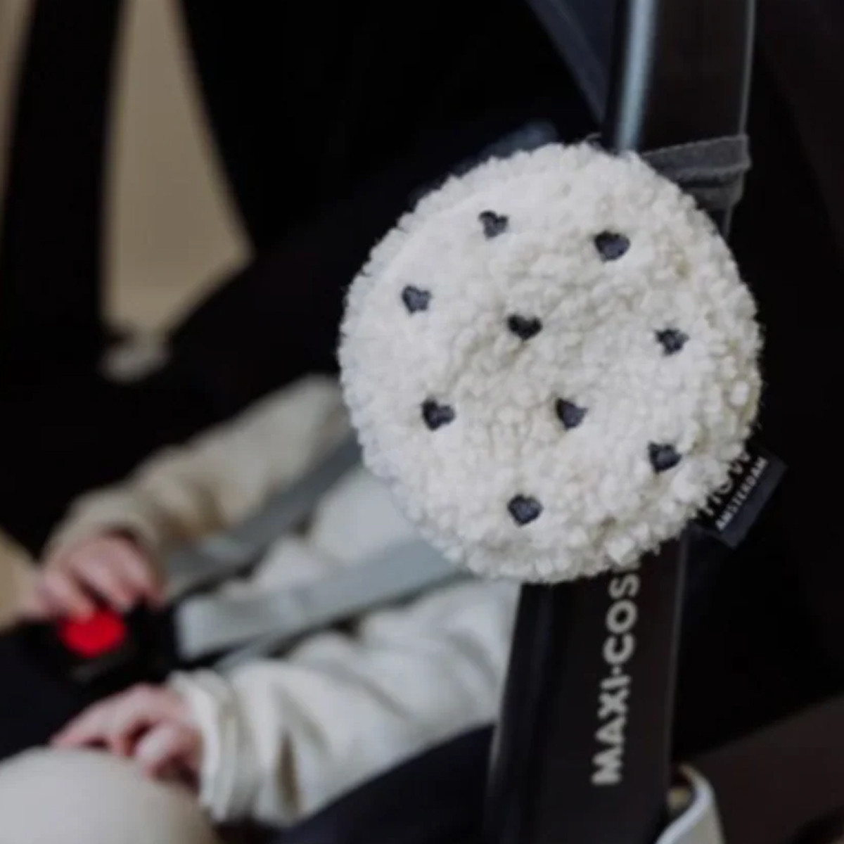 Flow Amsterdam igračka za uspavljivanje Hearts, 11x11x11cm