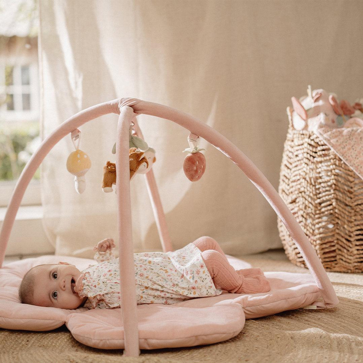 Little Dutch podloga za igru