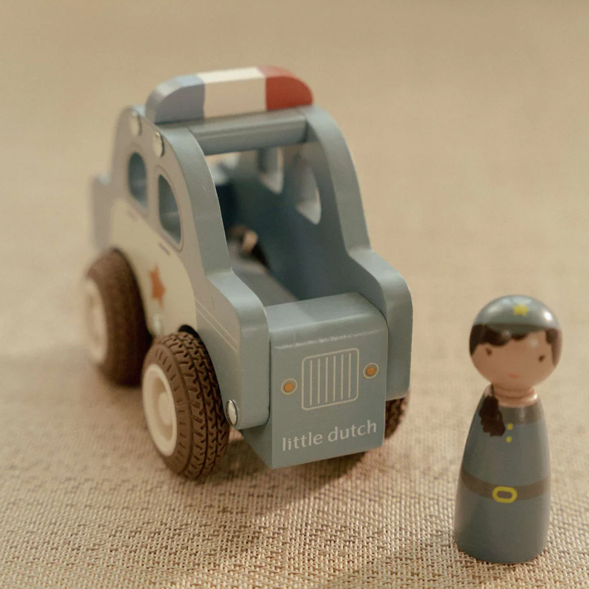 Little Dutch policijsko vozilo