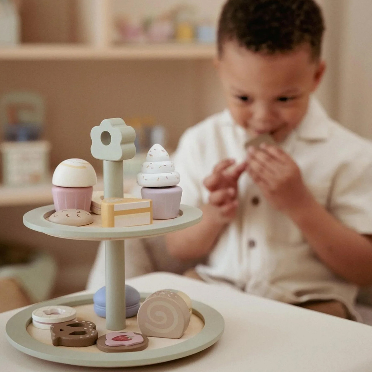 Little Dutch stalak sa kolačima