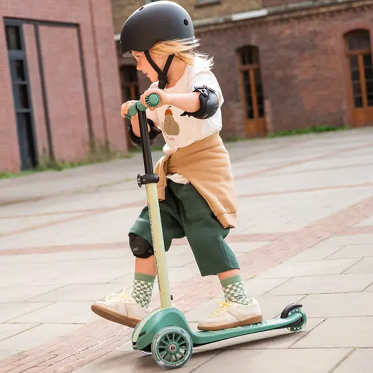 Scoot and Ride trotinet Highwaykick 3S Forest