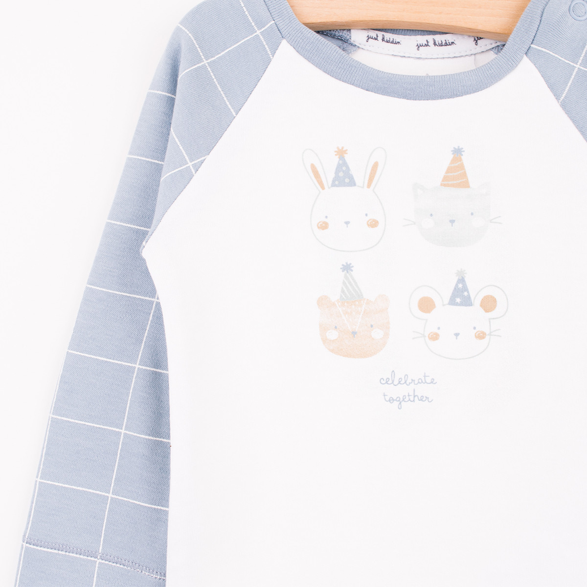 Just kiddin baby bodi 