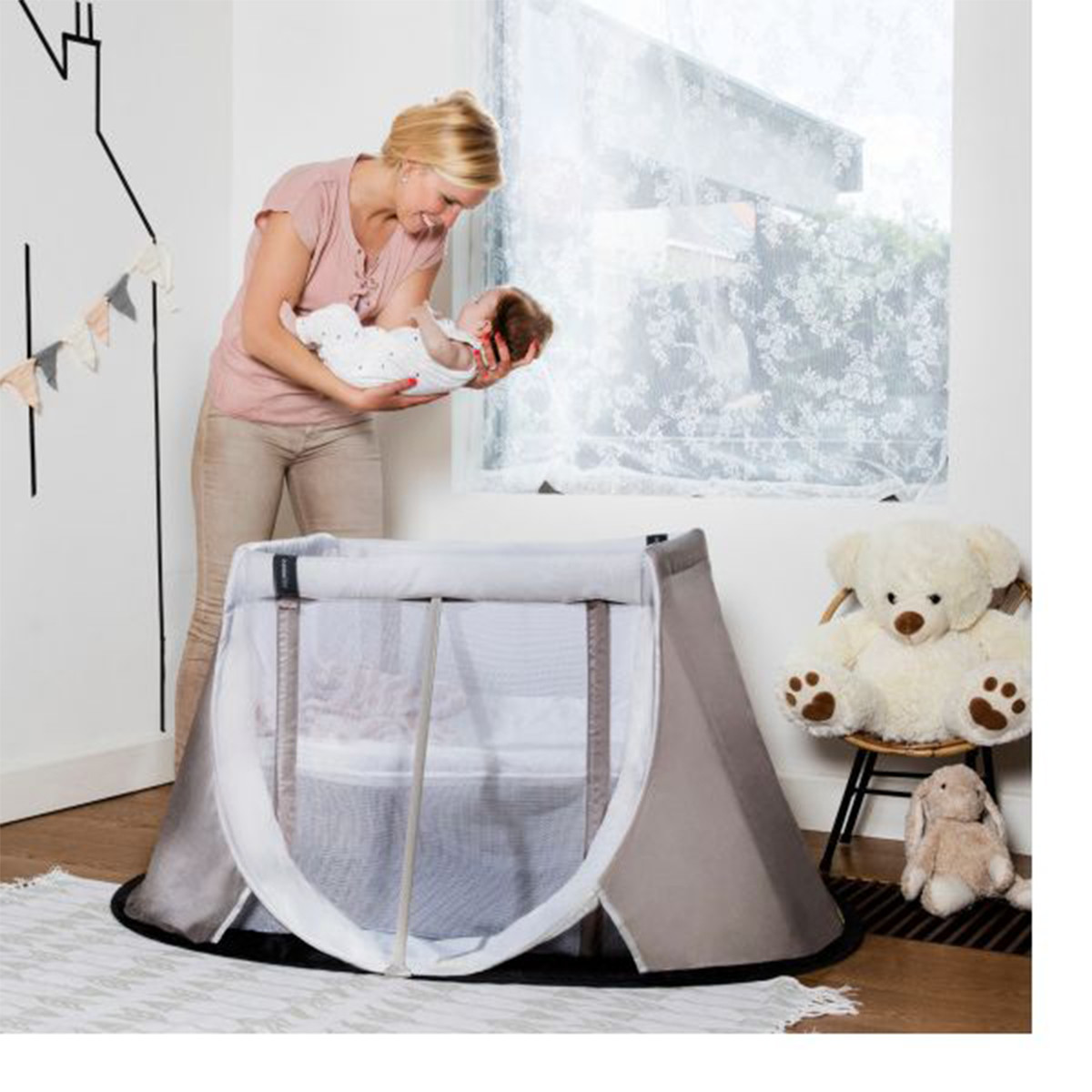 Aeromoov prenosni krevetac