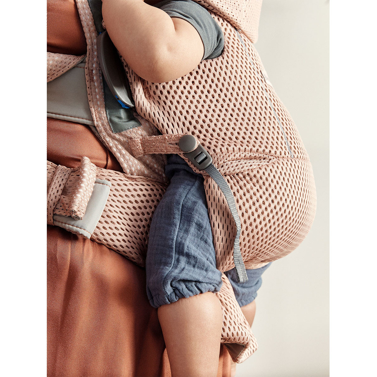 BabyBjörn kengur nosiljka Move