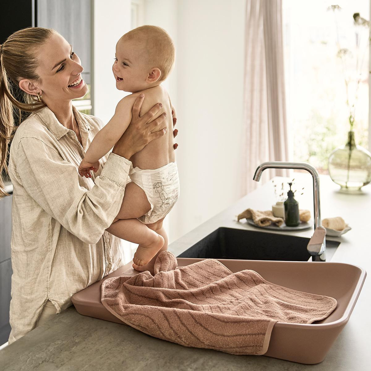 Leander podloga za presvlačenje Matty Clay