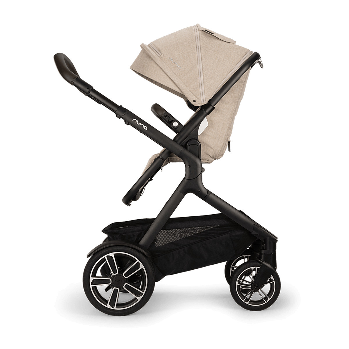 Nuna kolica Demi Next, Biscotti