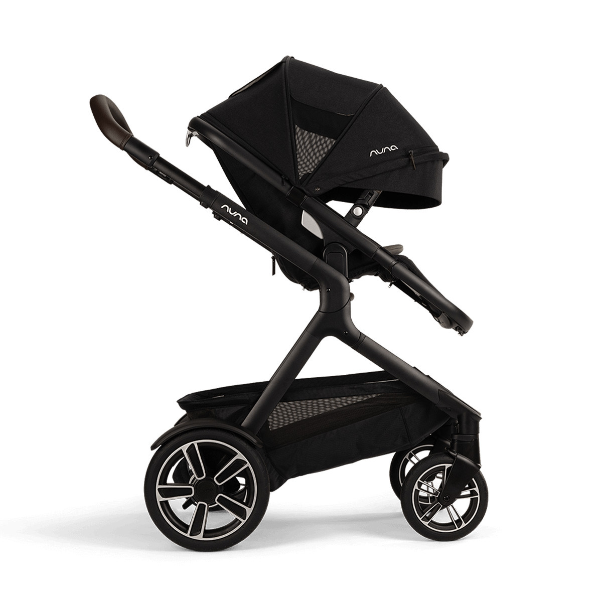 Nuna kolica Demi Next, Caviar