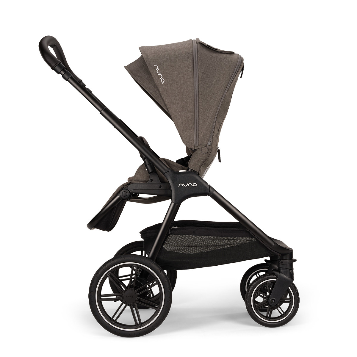 Nuna kolica Triv LX, Thunder