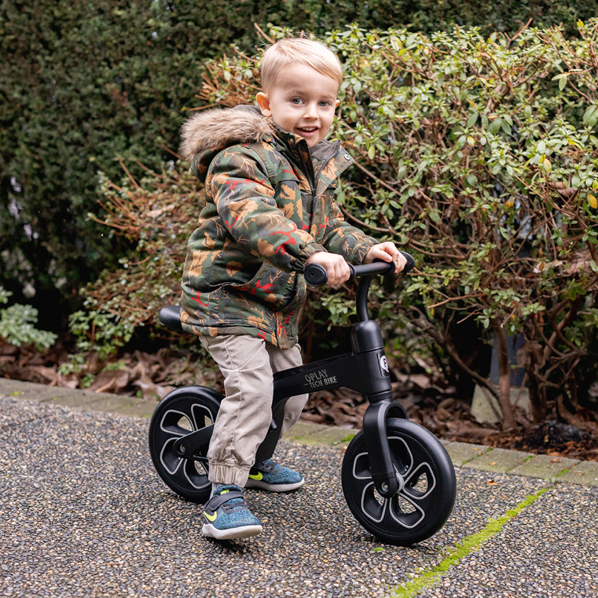 Qplay balanser, Tech