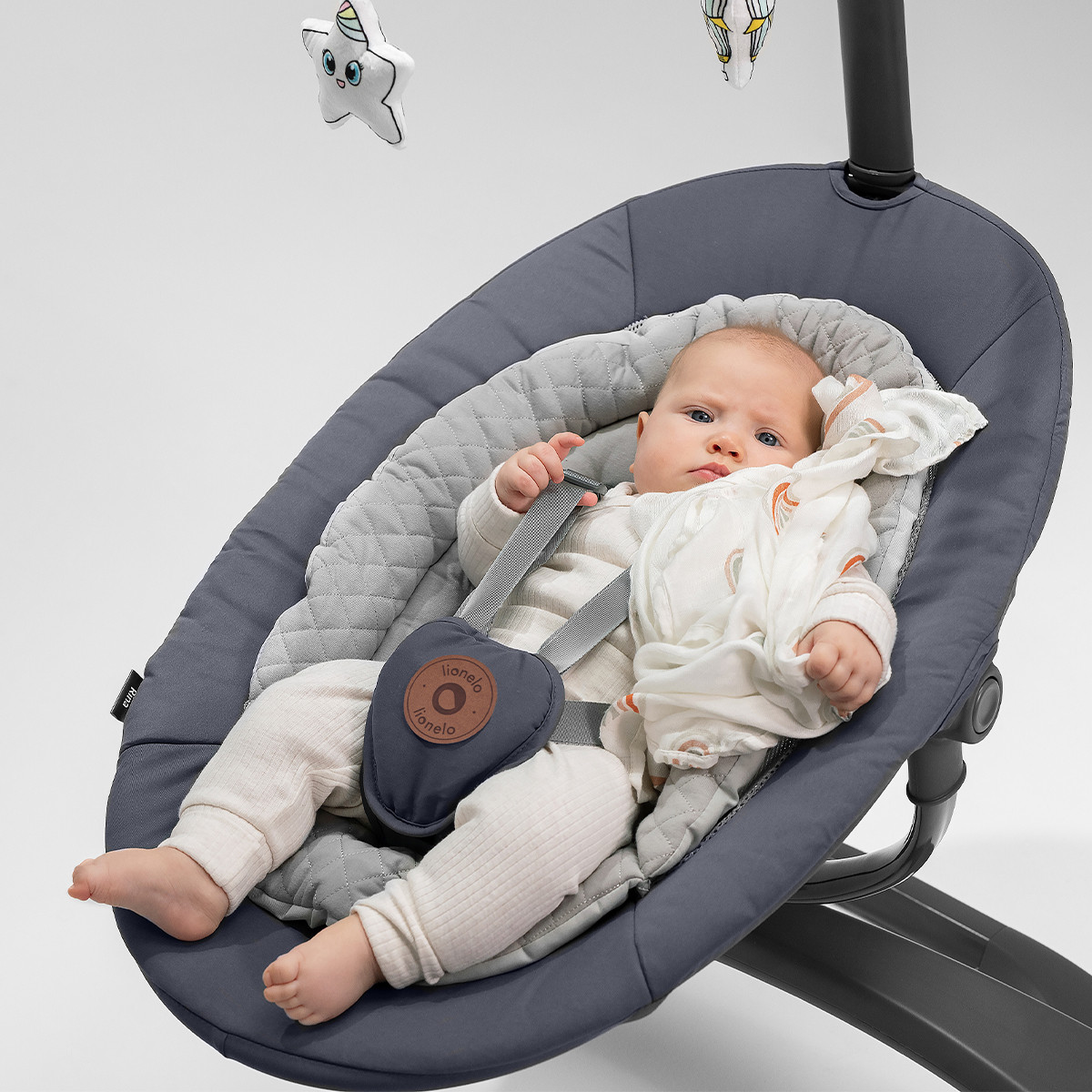 Lionelo njihalica Rina, Grey Concrete