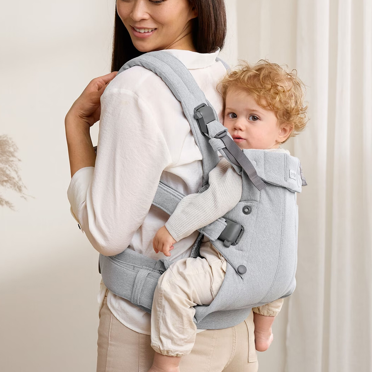 BabyBjorn nosiljka Harmony svetlo siva