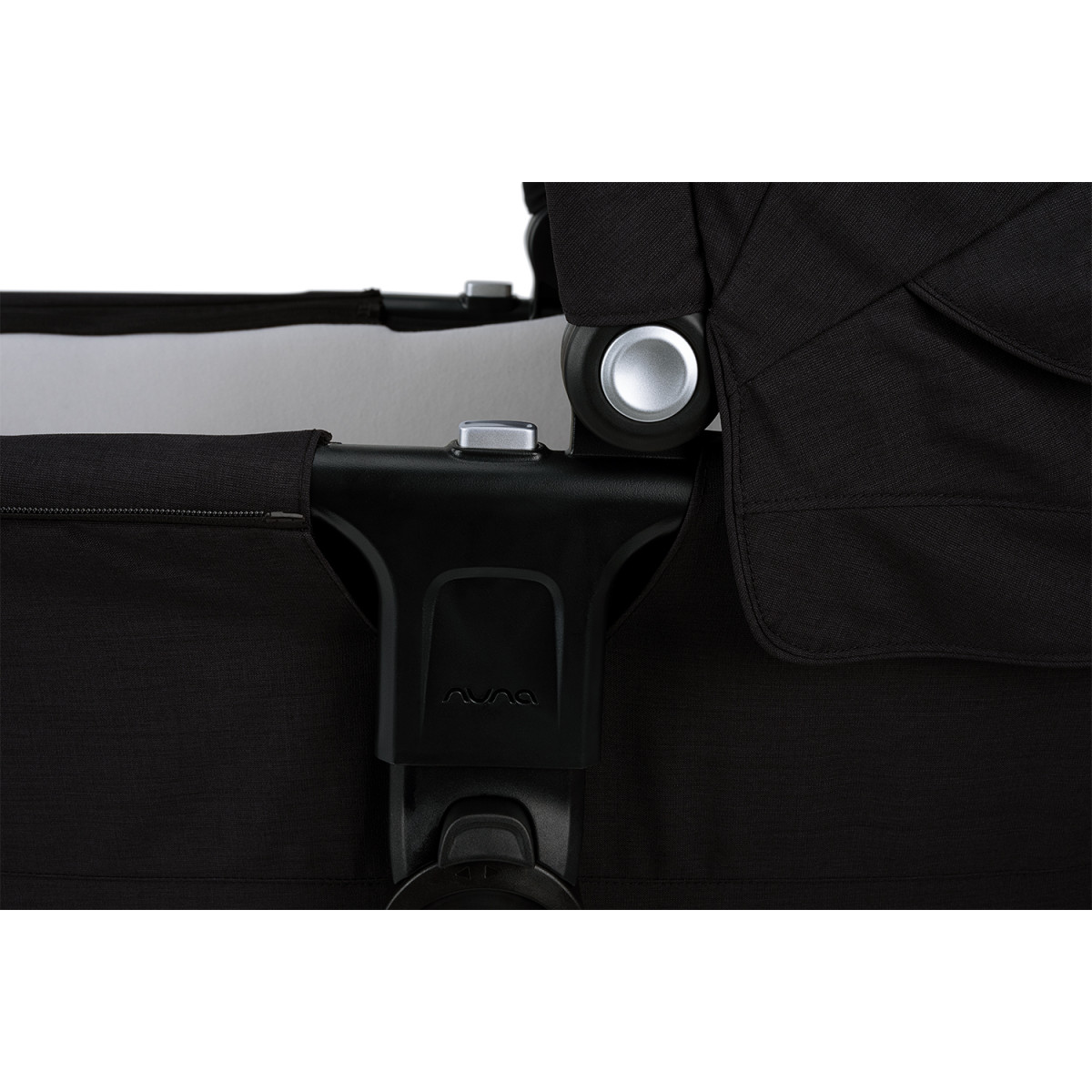 Nuna nosiljka za Triv, Caviar