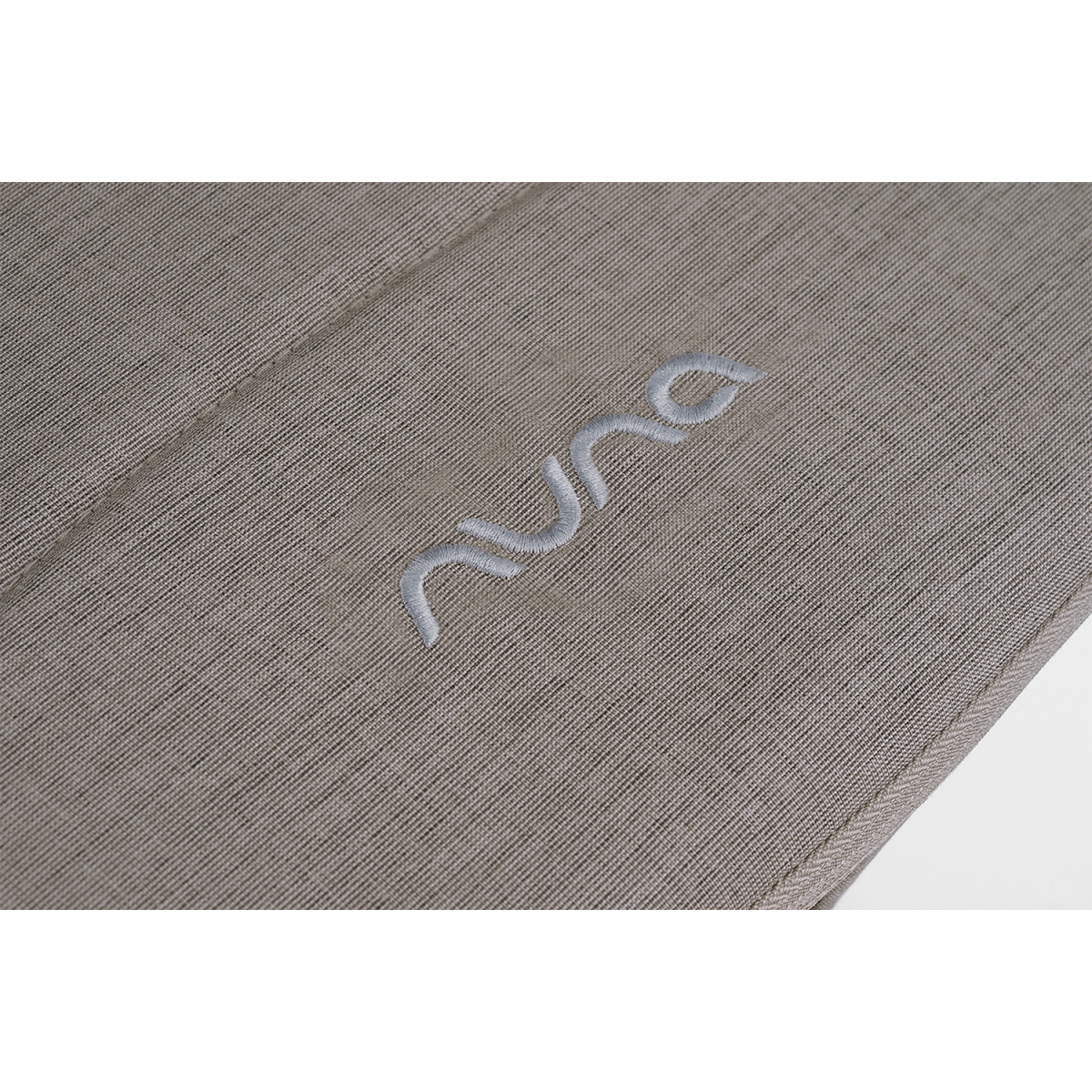 Nuna nosiljka za Triv, Hazelwood