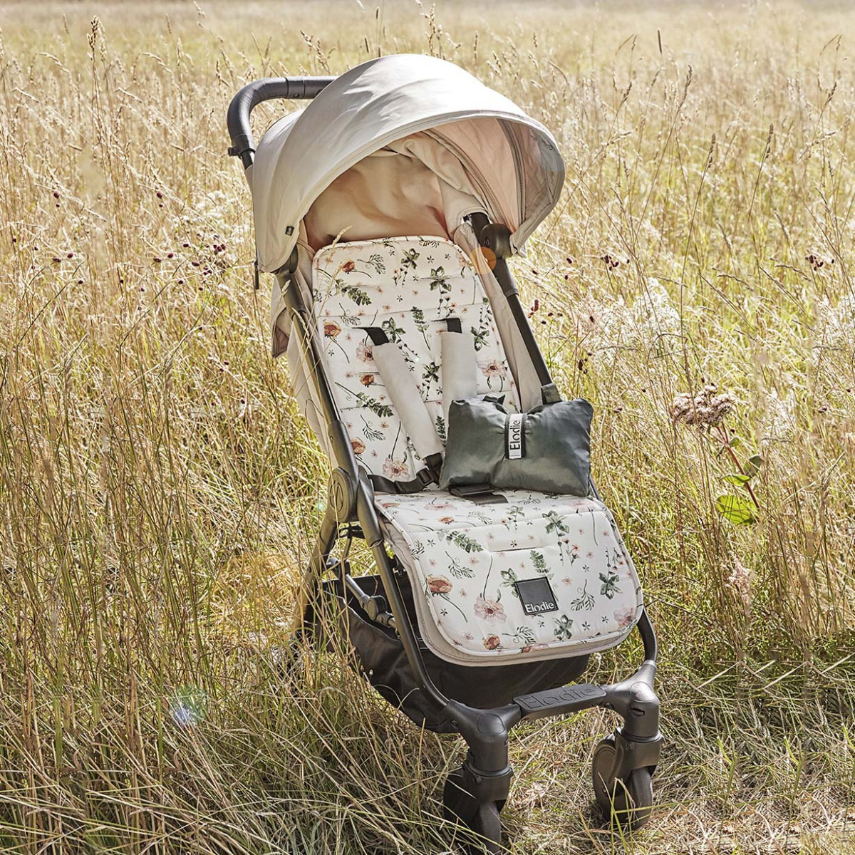 Elodie Details podloga za kolica Details meadow blossom