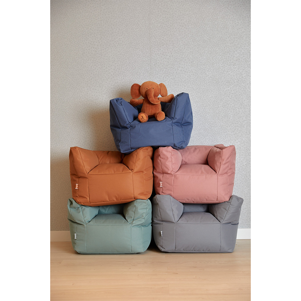 Jollein punjena fotelja