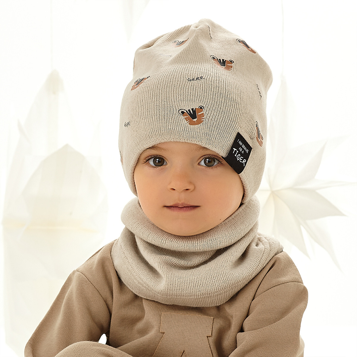 Ajs komplet kapa i šal 50-52