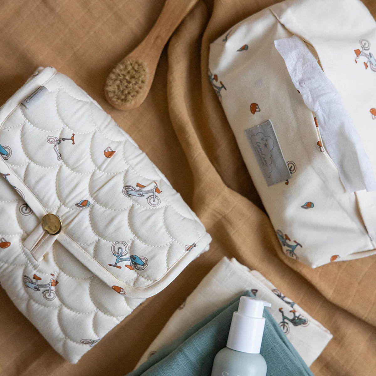 CamCam Copenhagen neseser za maramice 22x16,5x5cm