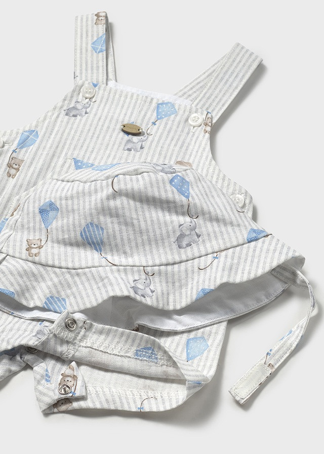 Mayoral šorts sa tregerima i kapa