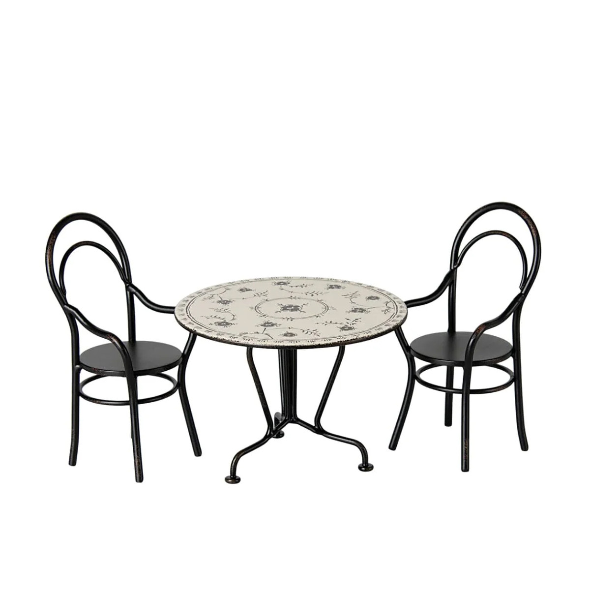 Maileg sto sa stolicama za igračke