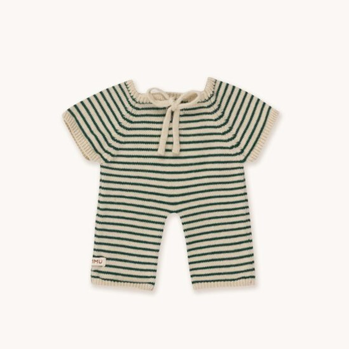 Gommu garderoba za lutku