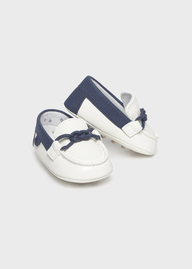 Mayoral nehodajuće, 15-19