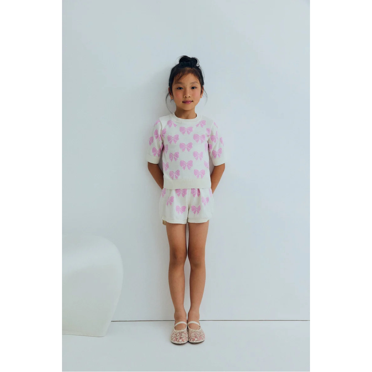 The New Society šorts, 2-14