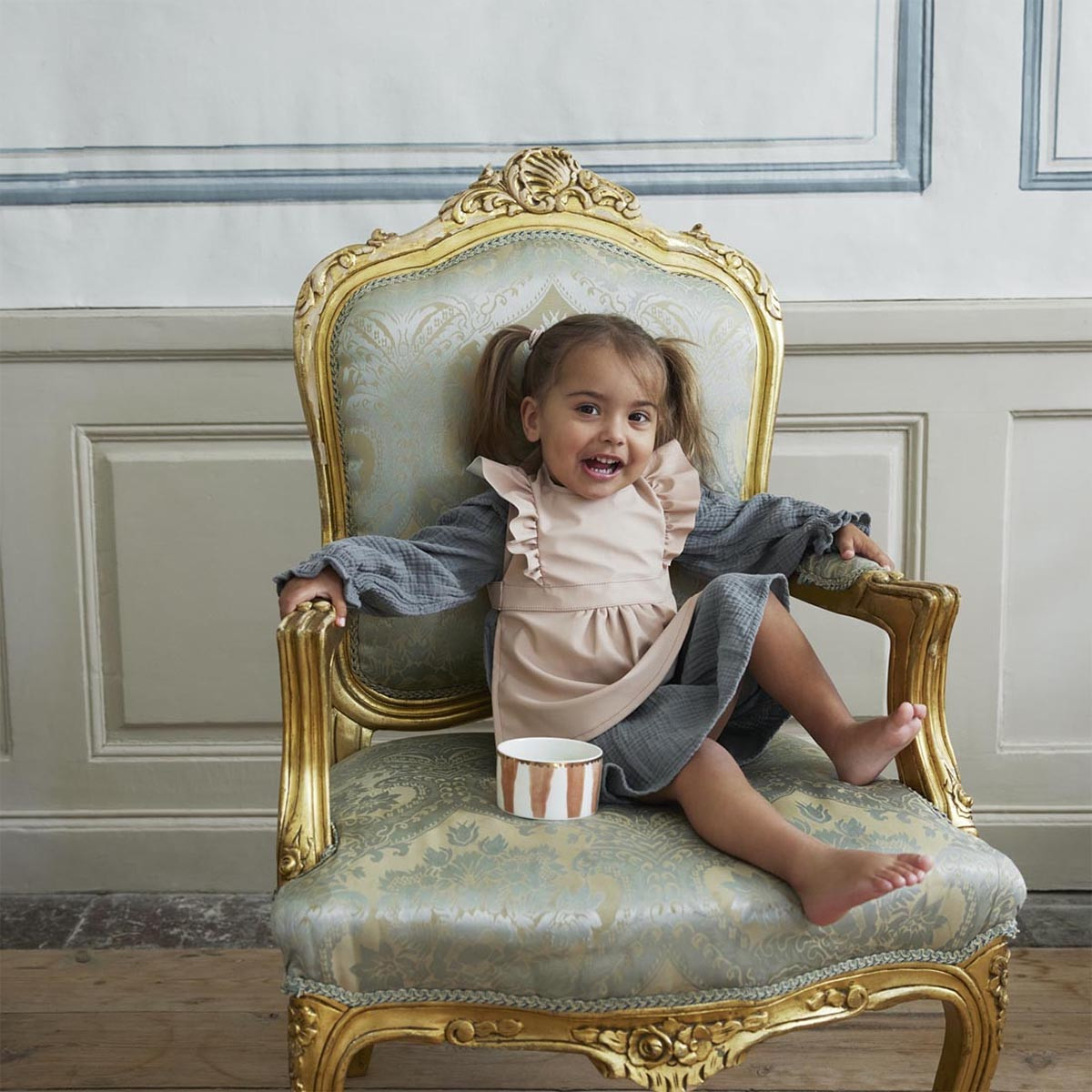 Elodie Details portikla