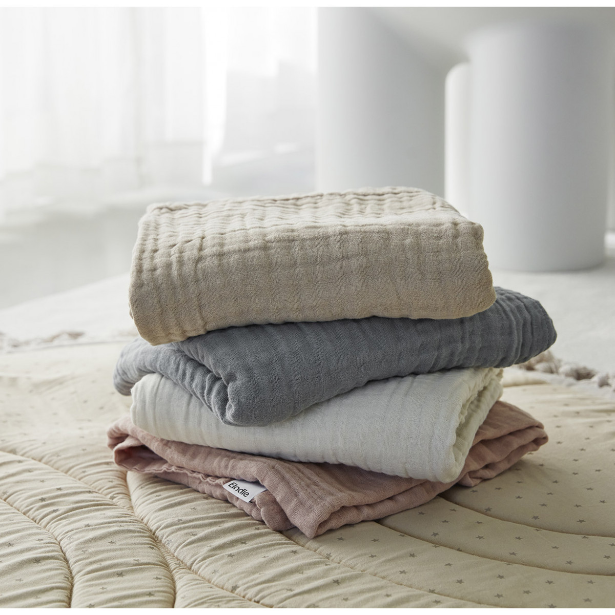 Elodie Details prekrivač Vanilla White