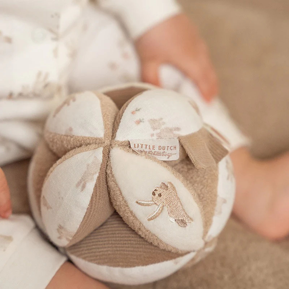 Little Dutch senzorna lopta Bunny