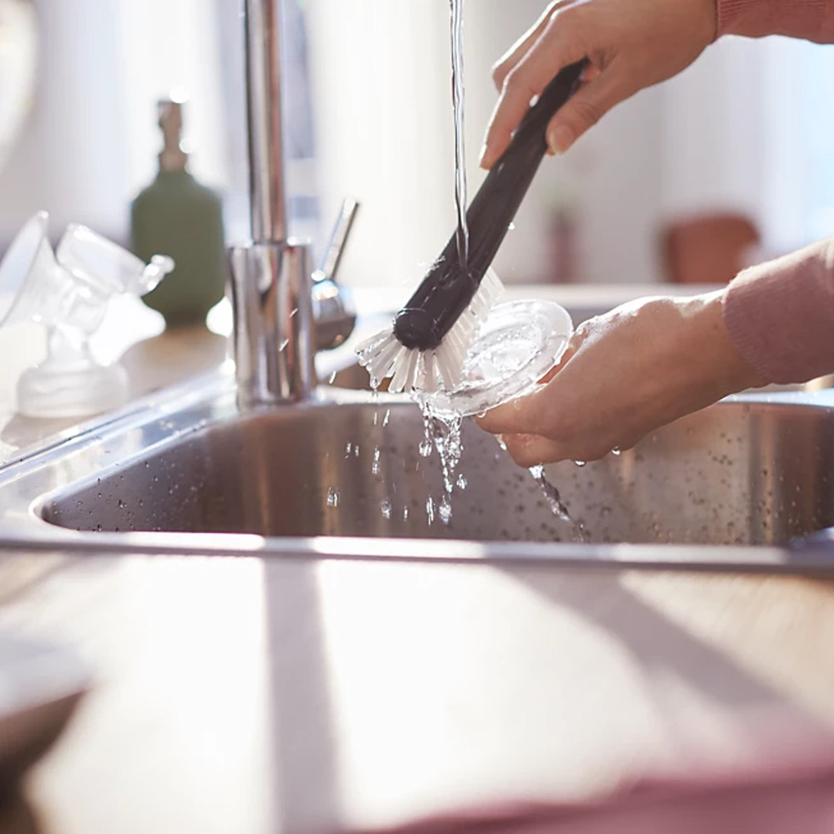 Avent Gift set sa električnompumpicom za izmazanje