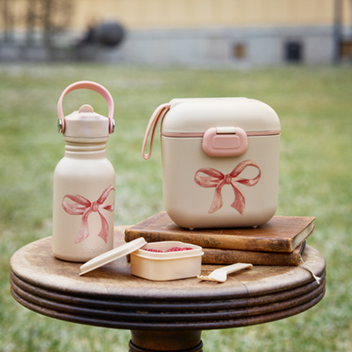 Elodie Details flašica za vodu Rosy Bow