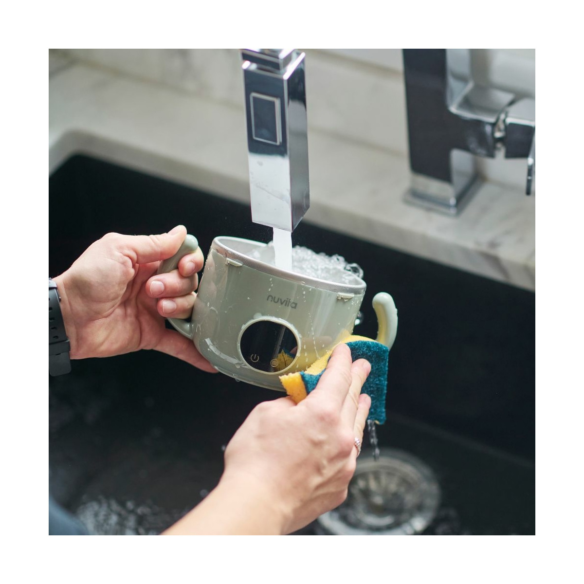 Nuvita prenosivi grejac hrane