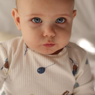 Just kiddin baby bodi 