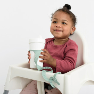 Infantino silikonski držač začašu