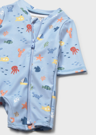 Mayoral odelo za kupanje i šešir