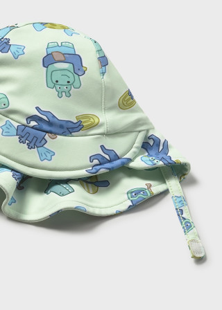 Mayoral odelo za kupanje i šešir