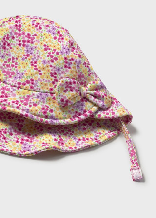 Mayoral odelo za kupanje i šešir