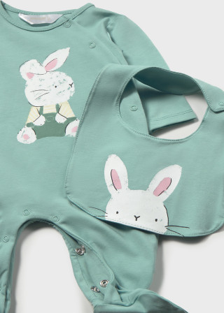 Mayoral zeka sa portiklom