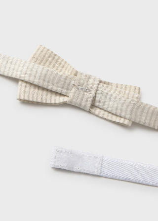 Mayoral tregeri sa leptir mašnom