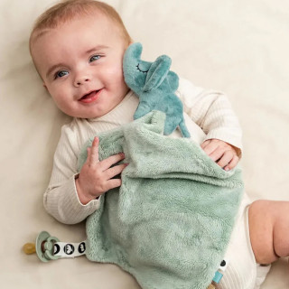 Done By Deer mazilica Elphee