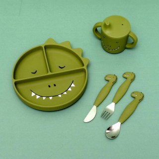 Trixie tanjir sa pregradama Dino