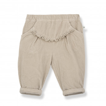 One more in the family pantalone, 80-104