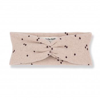 One more in the family traka za glavu