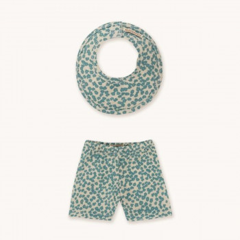 Gommu garderoba za lutku