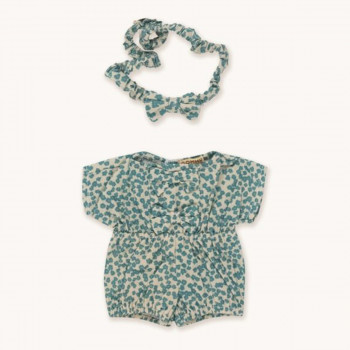 Gommu garderoba za lutku